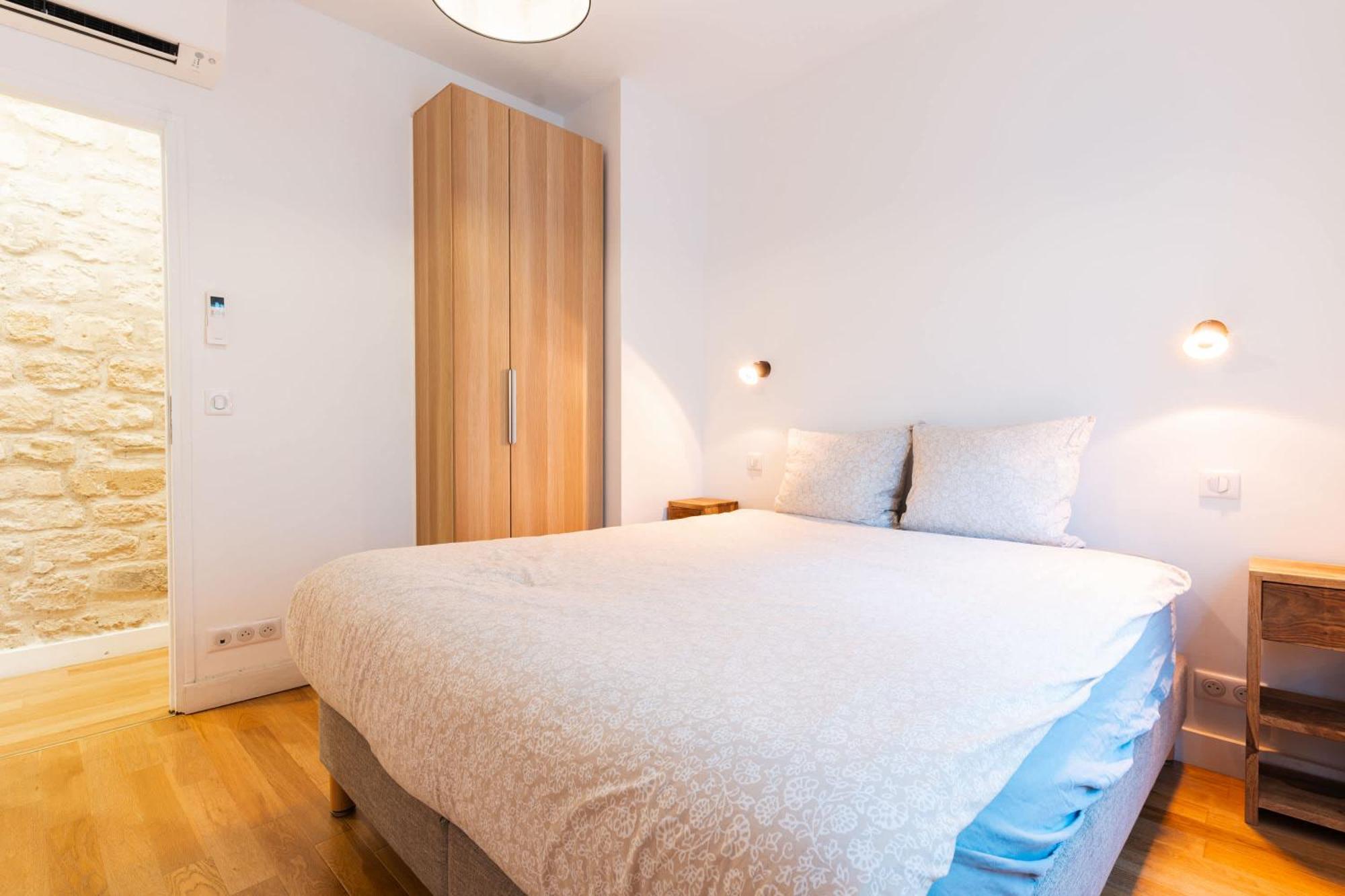 Loft 4 Bedroom Montmartre Pigalle Ac By Lcc Agency Paris Exteriör bild
